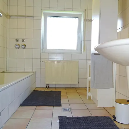 Schoene Bis 6 Personen - Zentral - Wlan - Kueche - Tv * Rudersberg